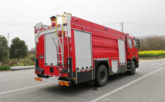  ���8����ĭ����܇