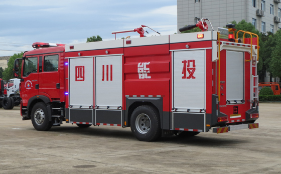 ����7���ɷ���ĭ(li��n)������܇