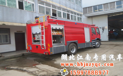 五十鈴7噸水罐消防車 五十鈴7噸水罐消防車